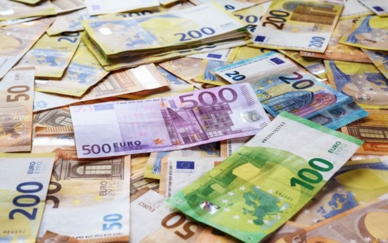 Ukrayna Avropa İttifaqından 5,9 milyard avro alıb