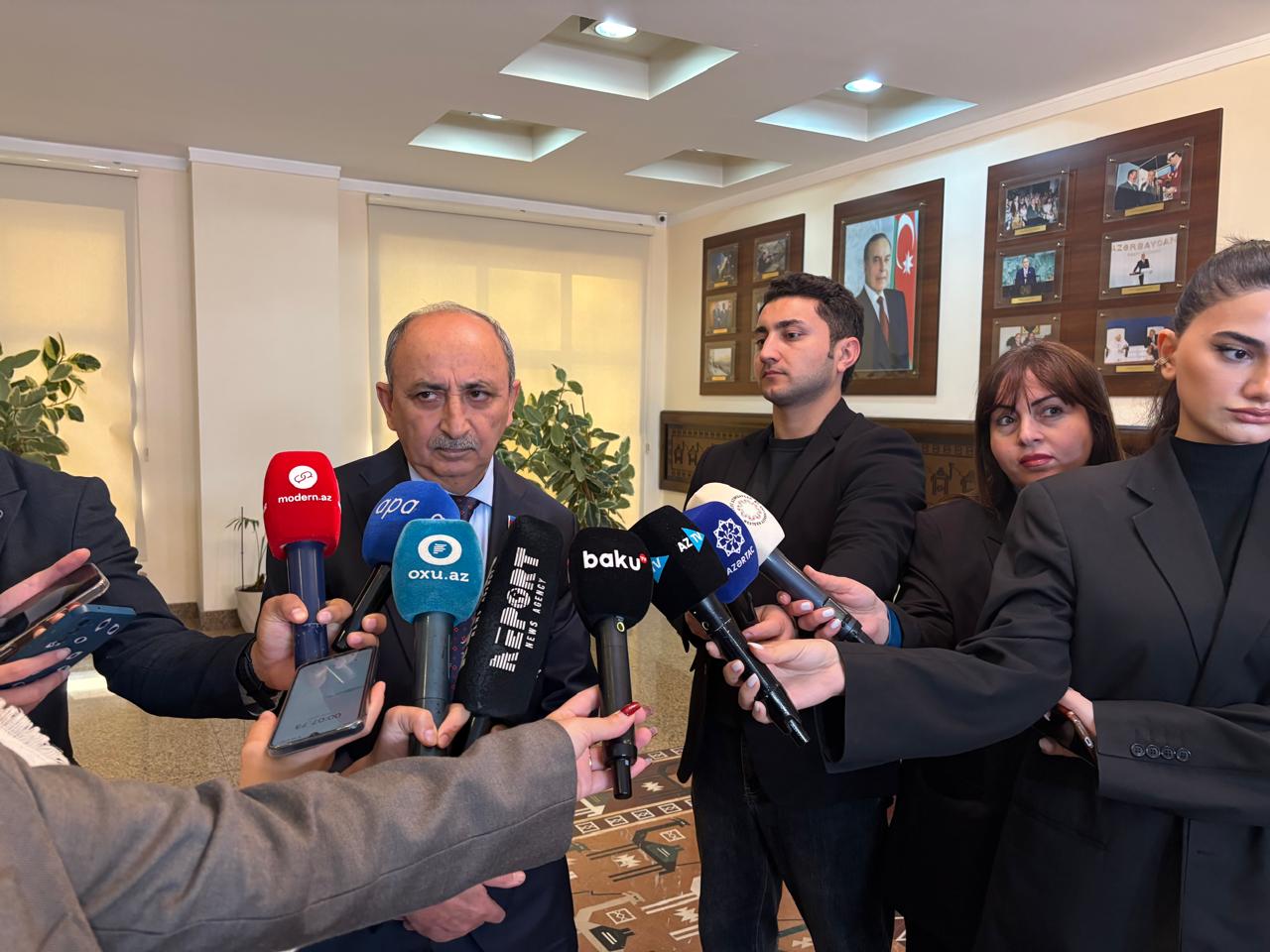 Prezidentin çıxışından sonra xüsusi komissiya yaradılıb