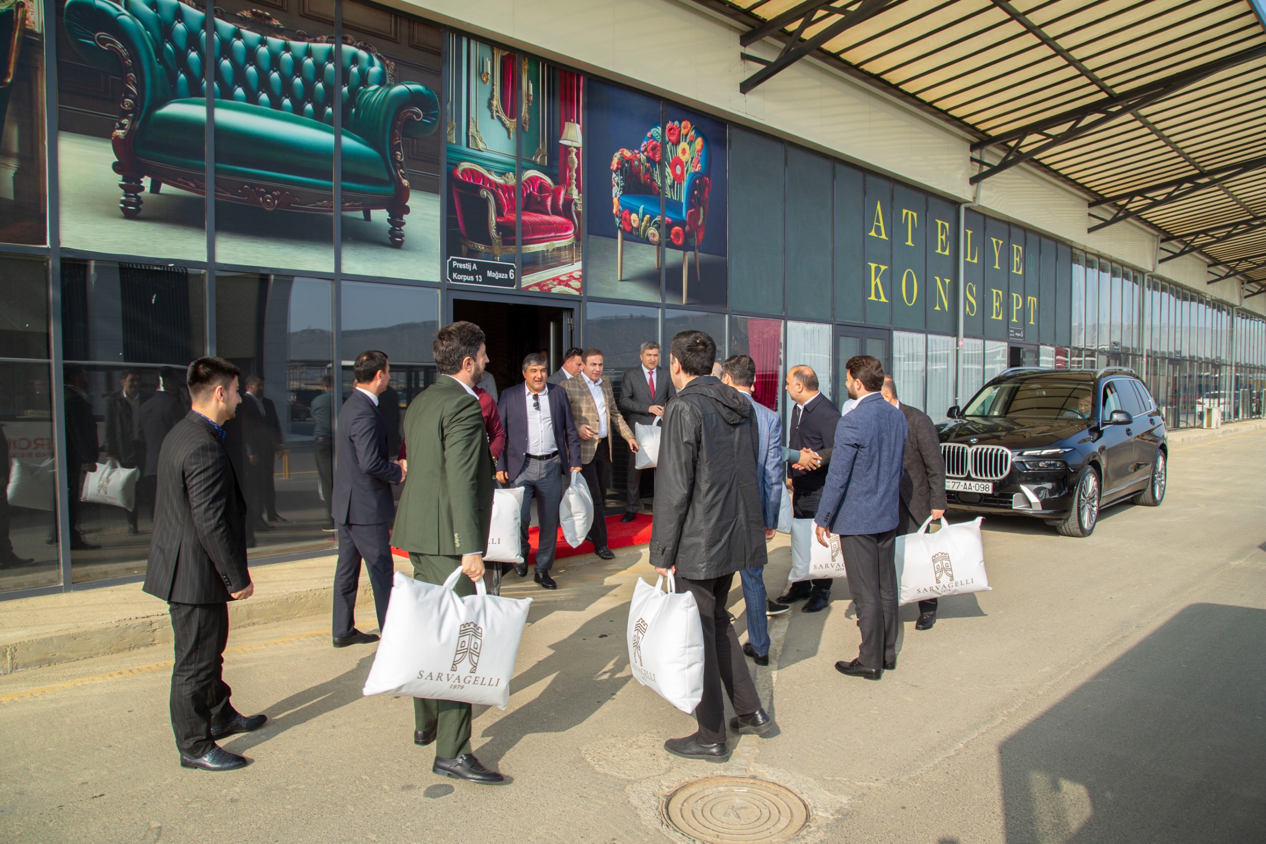 Marsol Group partnyorları “Abşeron Ticarət Mərkəzi”ndə qonaq olub - FOTO