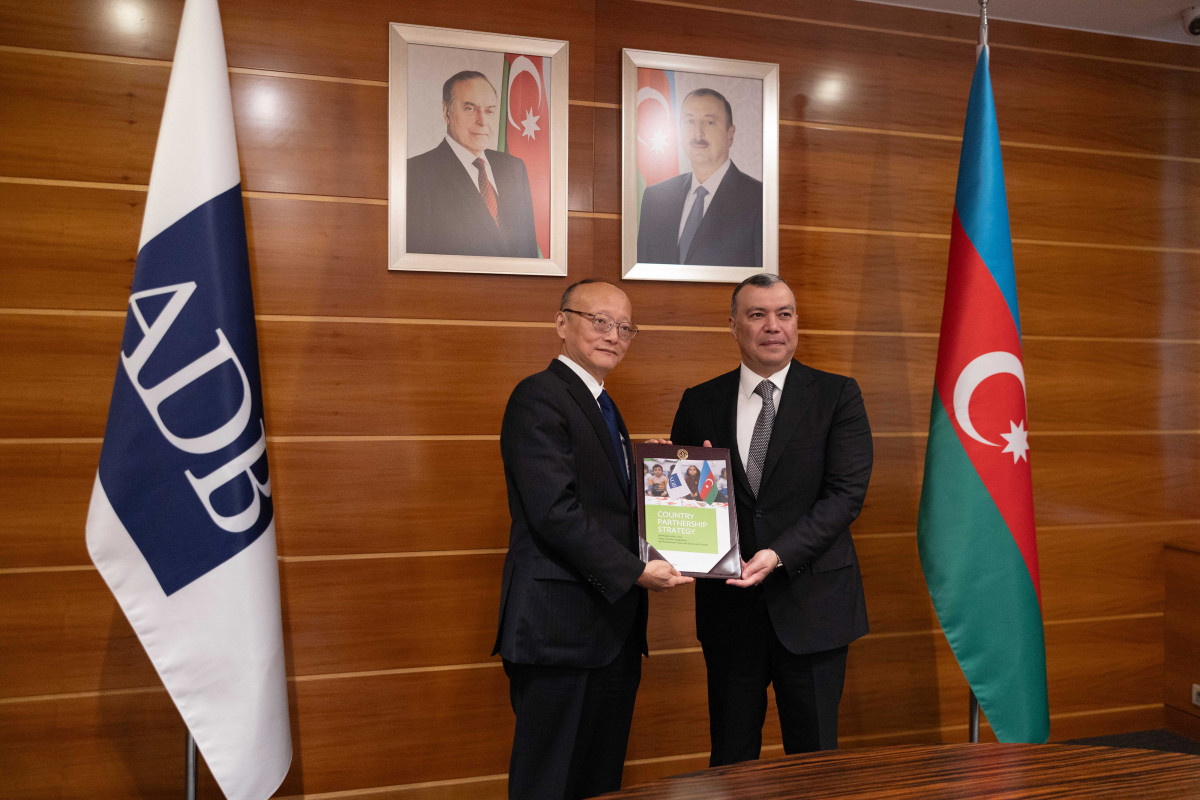 Sahil Babayev Asiya İnkişaf Bankının prezidenti ilə görüşdü