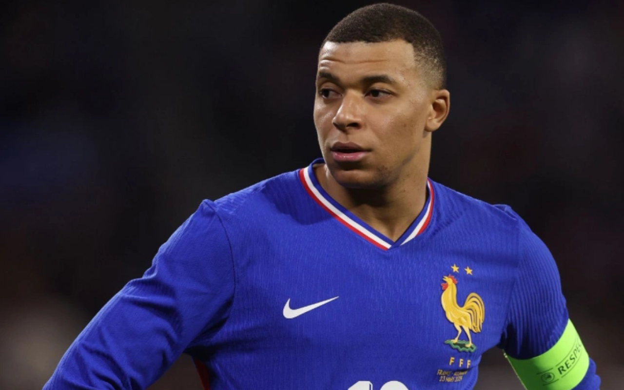 Mbappe Bakıya gəlmədi - Baş məşqçi səbəb AÇIQLADI