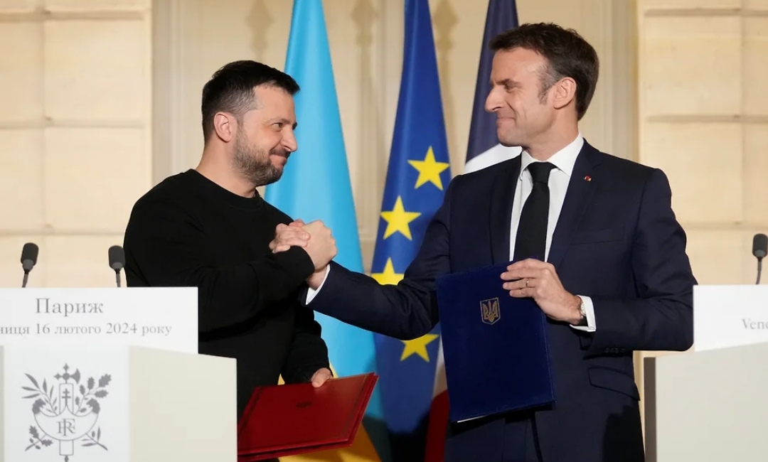 Zelenski: Ukrayna Fransa ilə tarixi saziş hazırlayıb