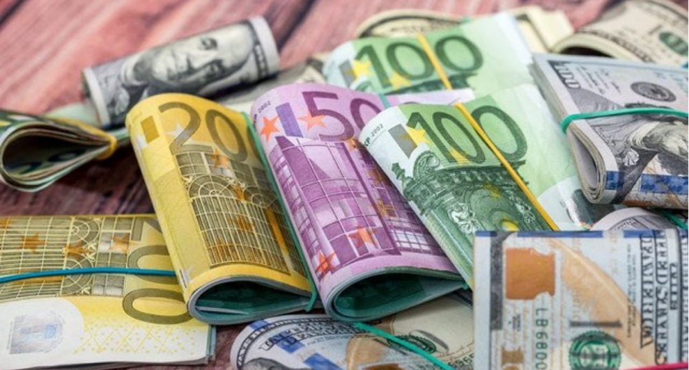 Dollar bu gün neçəyə satılır?