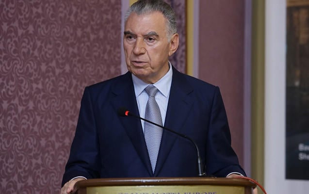 Əli Həsənov ortaya çıxdı: “Deyir ki, ailəm Mehdiyevin arvadı ilə ermənicə danışır”