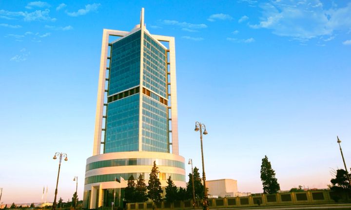 Neft Fondundan büdcəyə transfert 1,7 milyard azaldılır