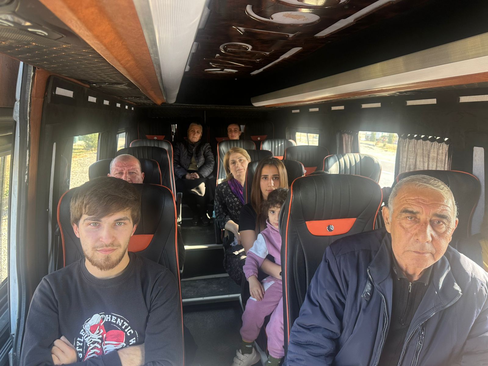 17 ailə Hadruta YOLA SALINDI