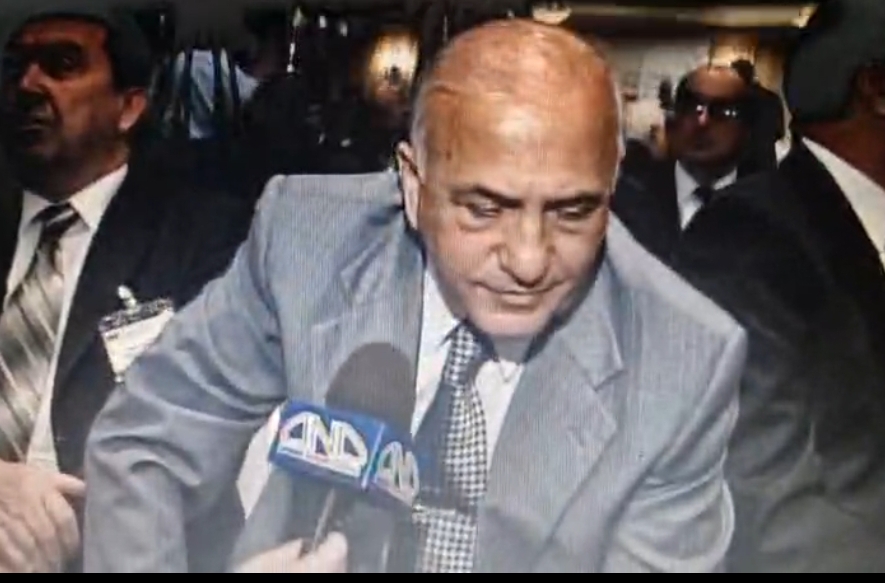 Əli İnsanov "rədd ol" dediyi ANS-ə dostluq təklif edir - ŞOK VİDEO