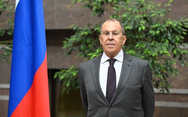 Lavrov iranlı həmkarı ilə danışıqlar apardı
