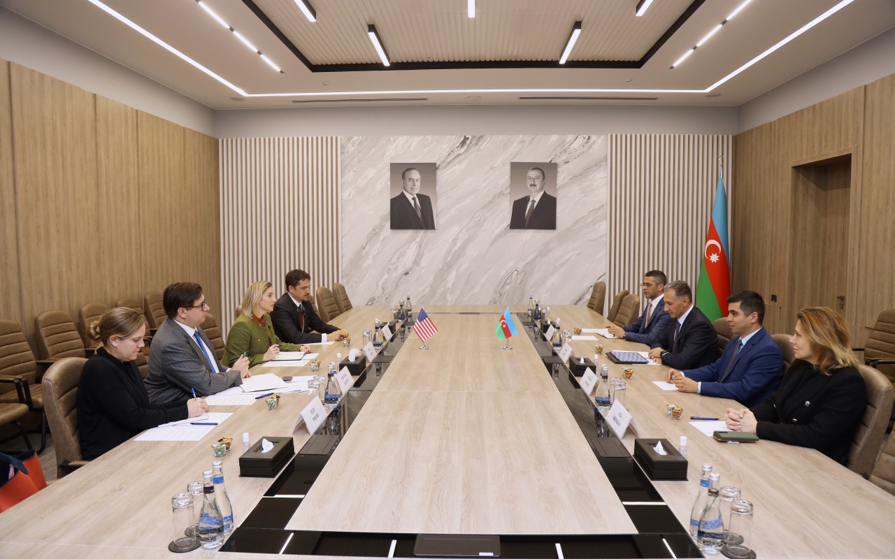 Rəşad Nəbiyev ABŞ nümayəndələri ilə görüşdü