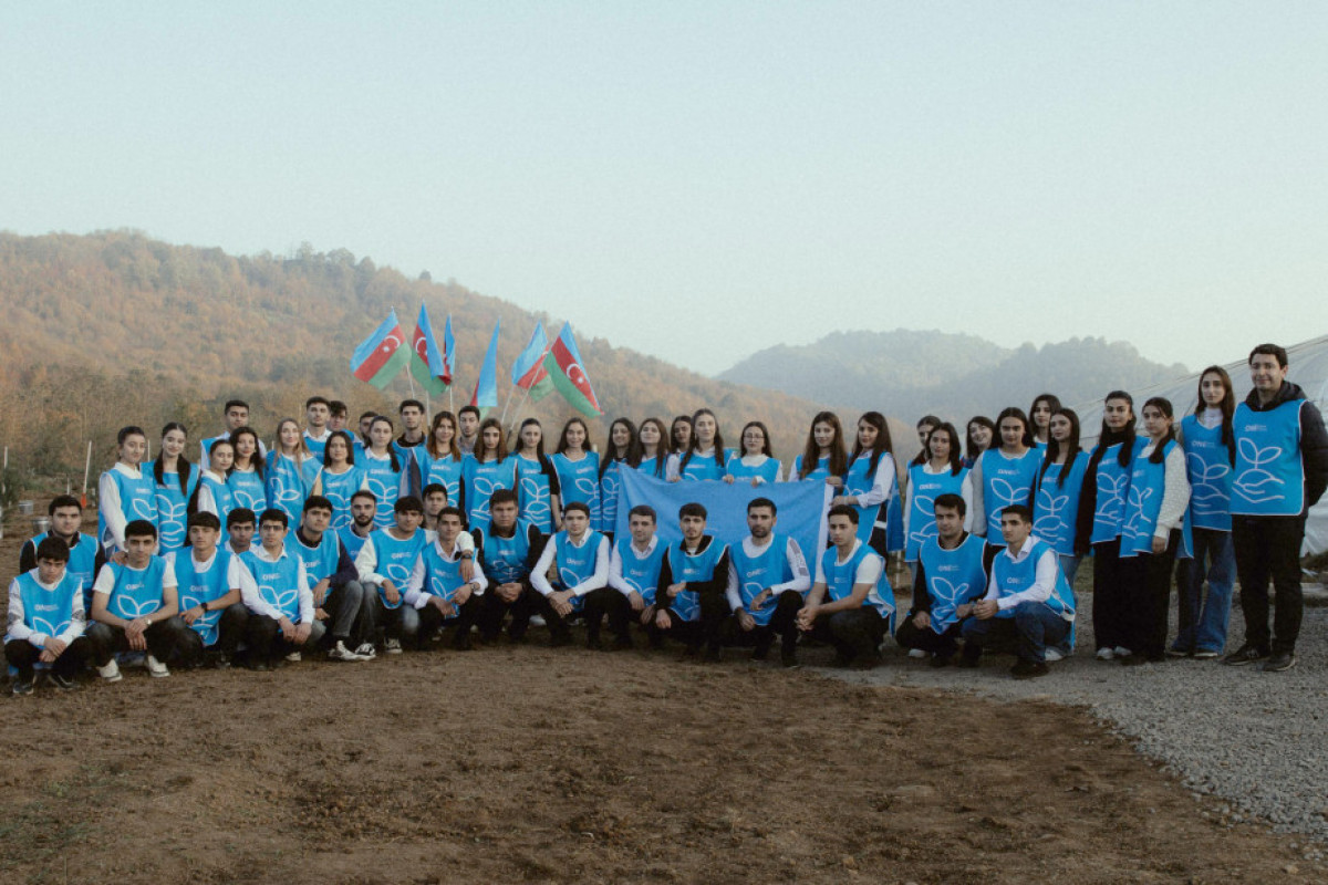 Prezidentin ailəsi Lənkəranda ekoloji aksiyalarda iştirak ediblər - FOTOLAR