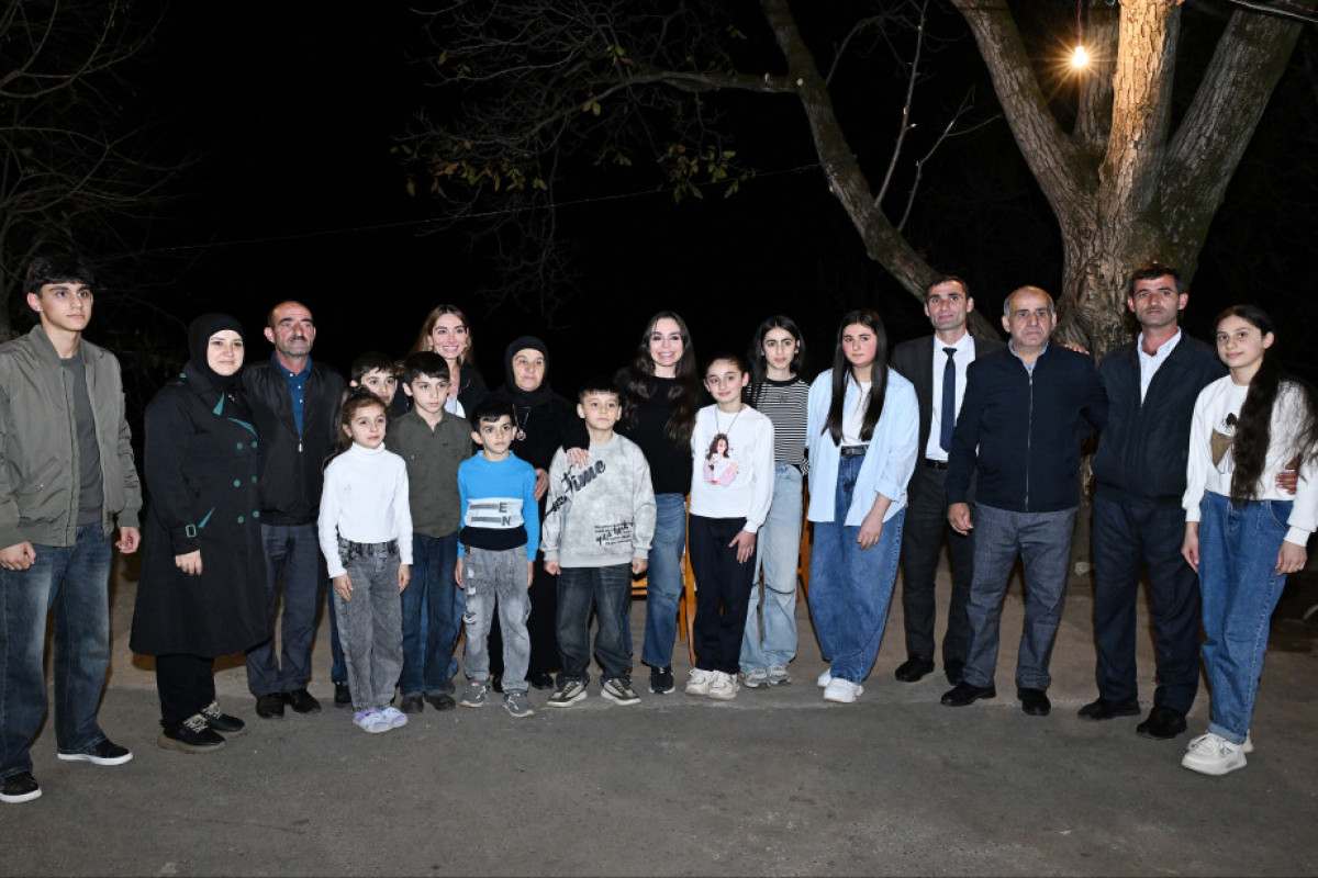 Leyla Əliyeva və Arzu Əliyeva Pəncəli Teymurovun ailəsini ziyarət etdilər  