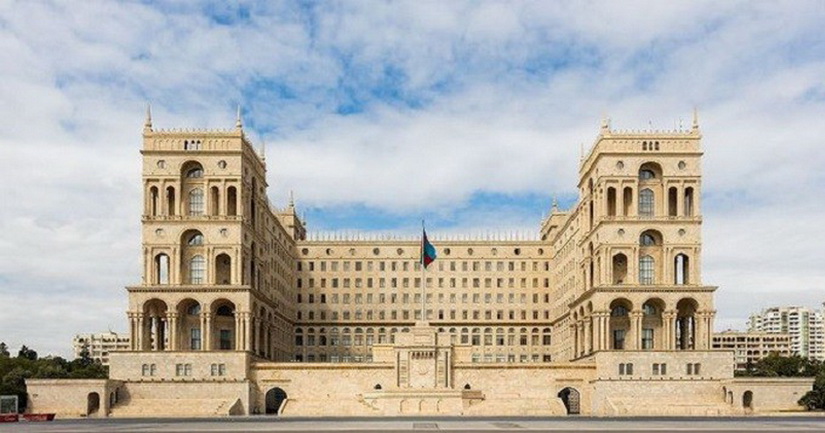 Azərbaycanda 4 nazirlik ləğv edilə bilər?