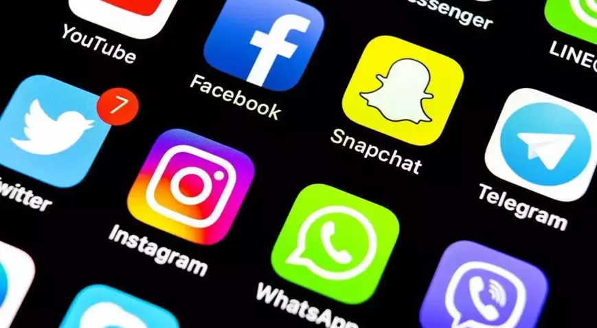 İnternetdə fahişəliyə çağırış edənlər cərimələnəcək 