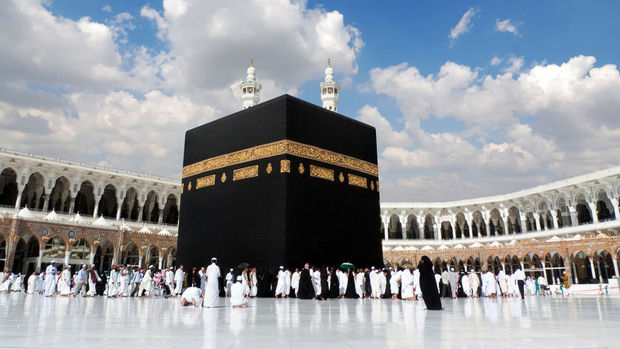 Həccə getmək istəyənlərin nəzərinə: Qeydiyyat tez başa çatacaq