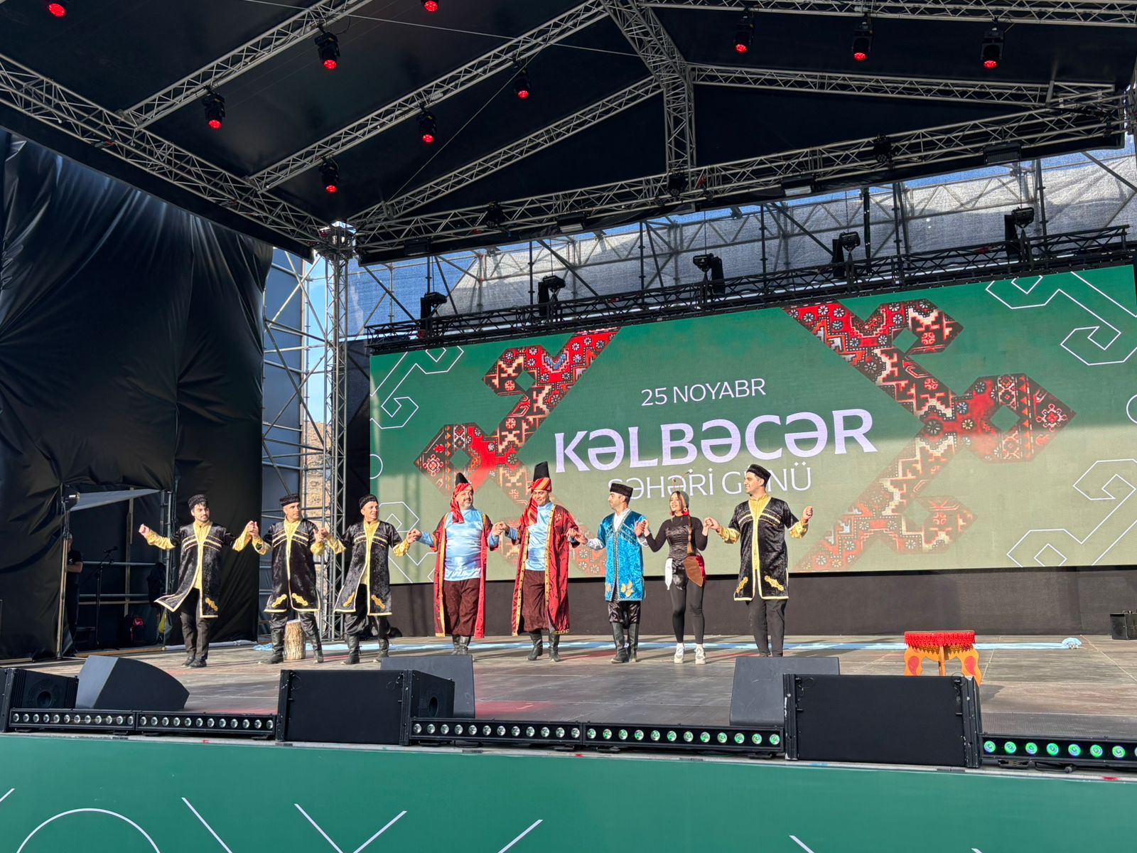 Kəlbəcərdə teatr tamaşası təqdim olundu - FOTO