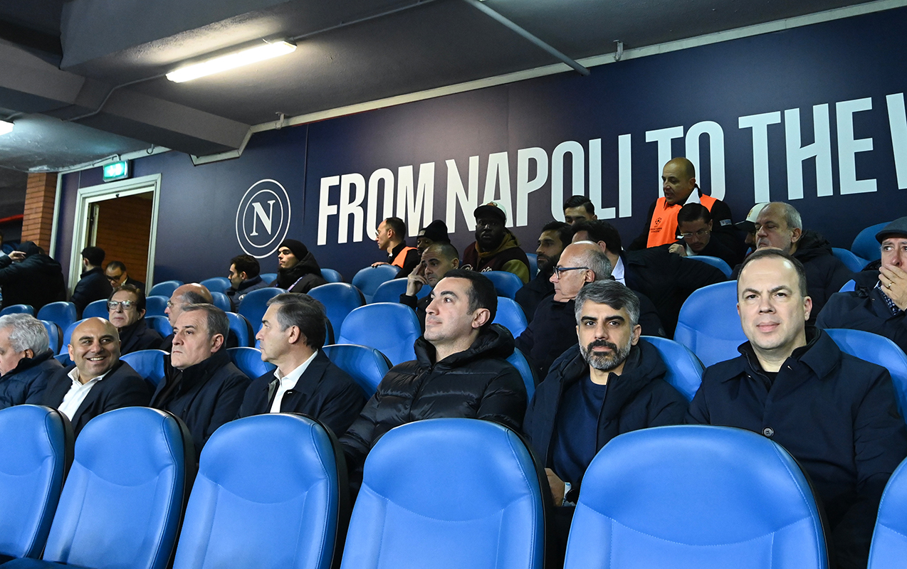 Nazir "Qarabağ"-"Napoli" oyununu stadiondan izlədi - FOTOLAR