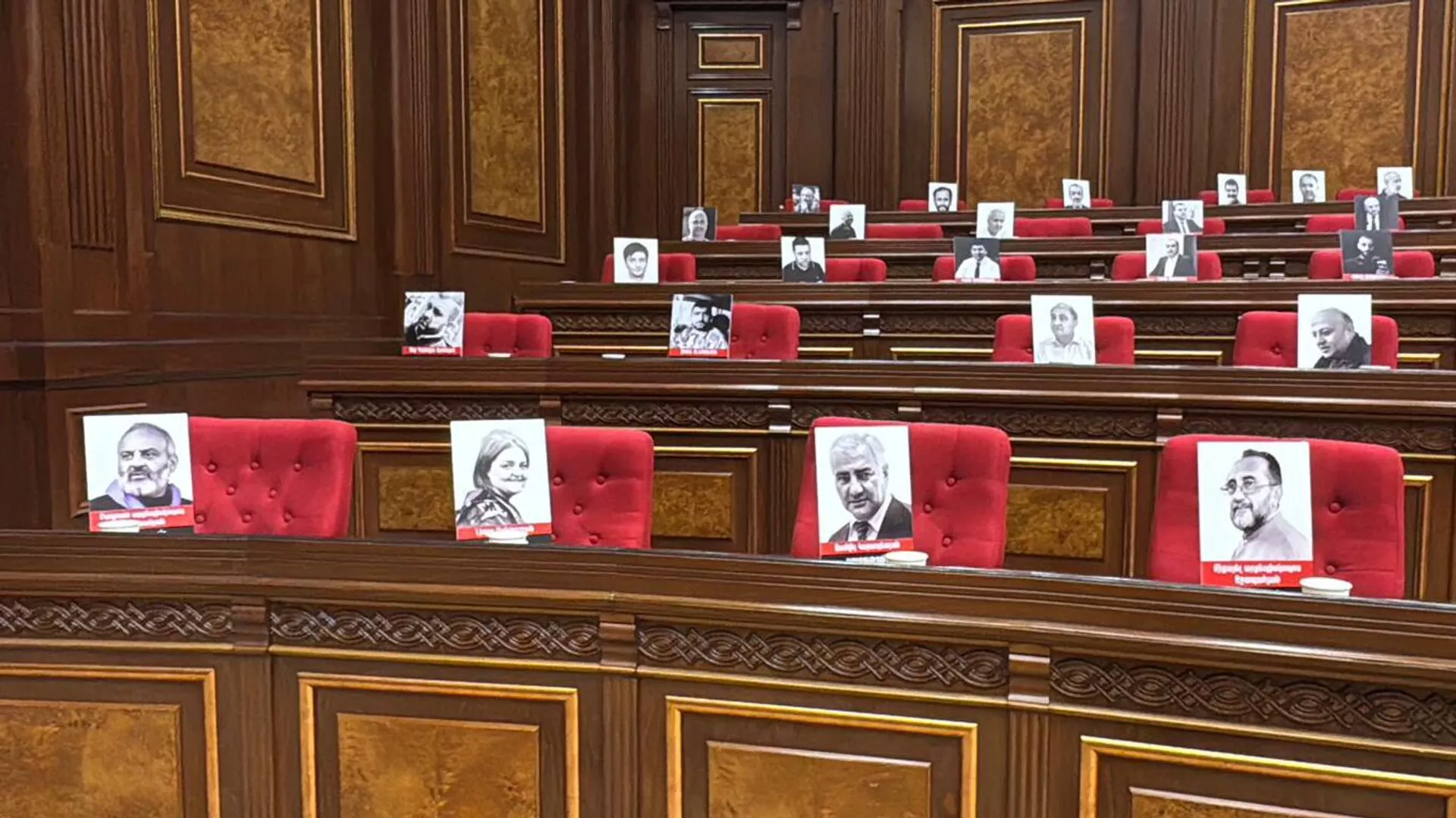 Ermənistanda 60-dan çox siyasi məhbus var