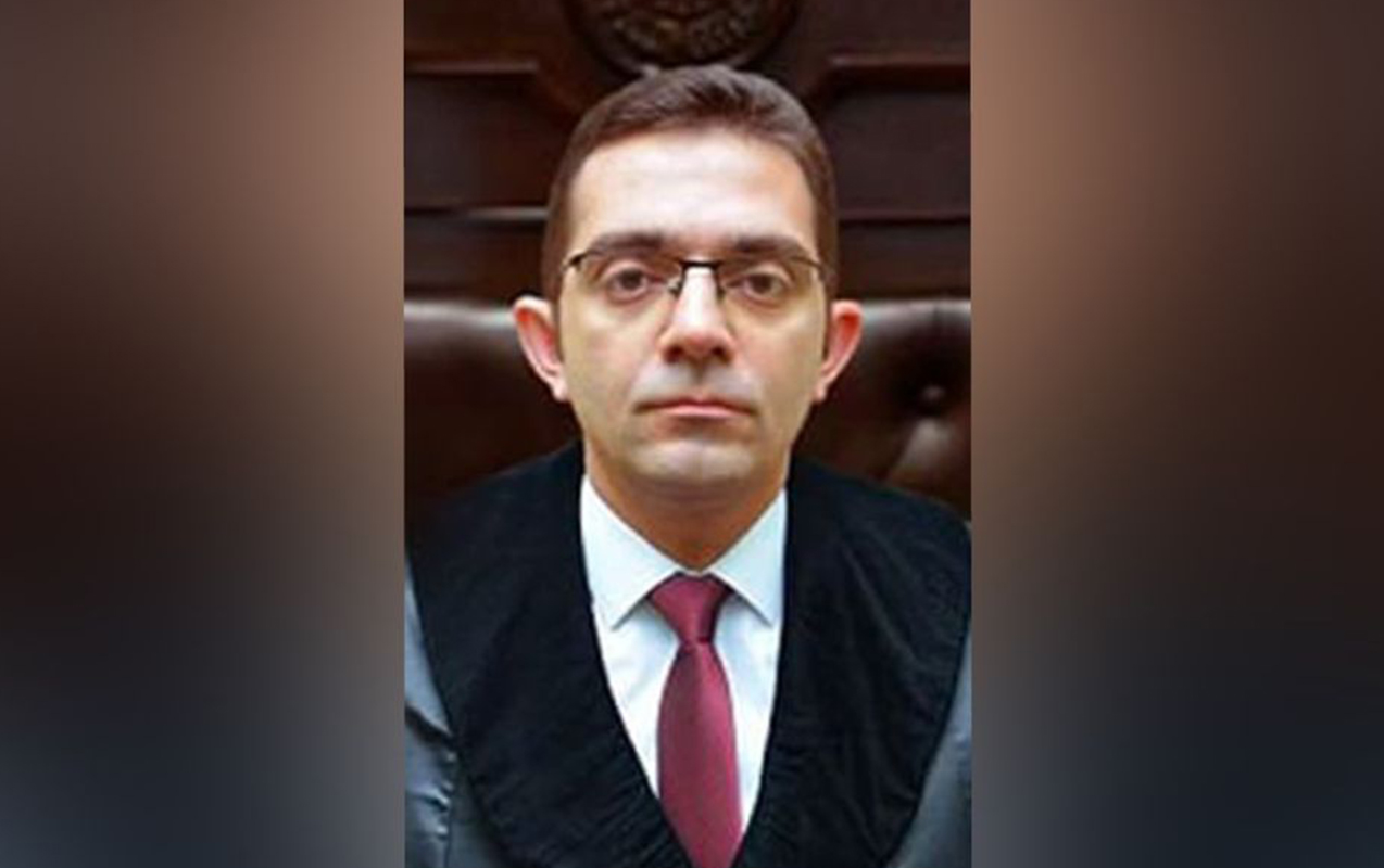 Kiçik qardaşın yerinə böyüyü həbs edilib? – Məhkəmədən cavab 