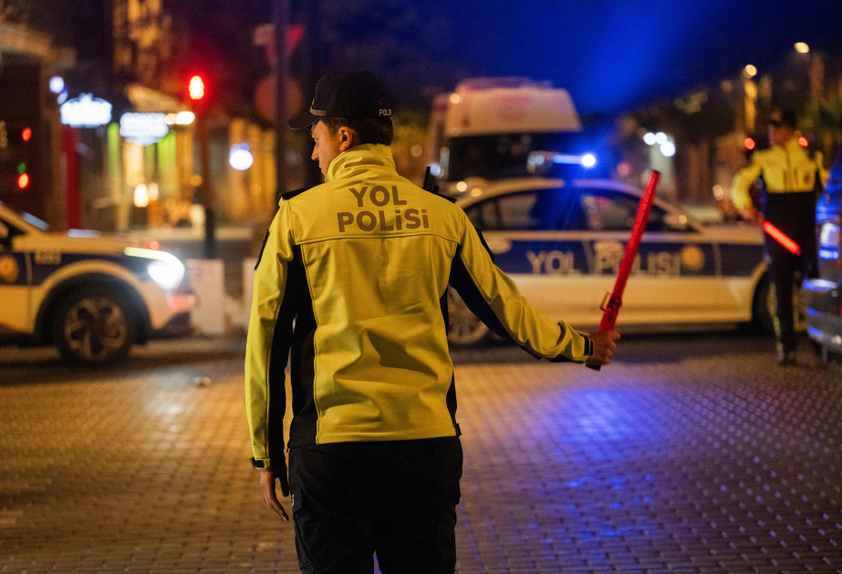 Yol polisi sürücü və piyadaları marifləndirdi