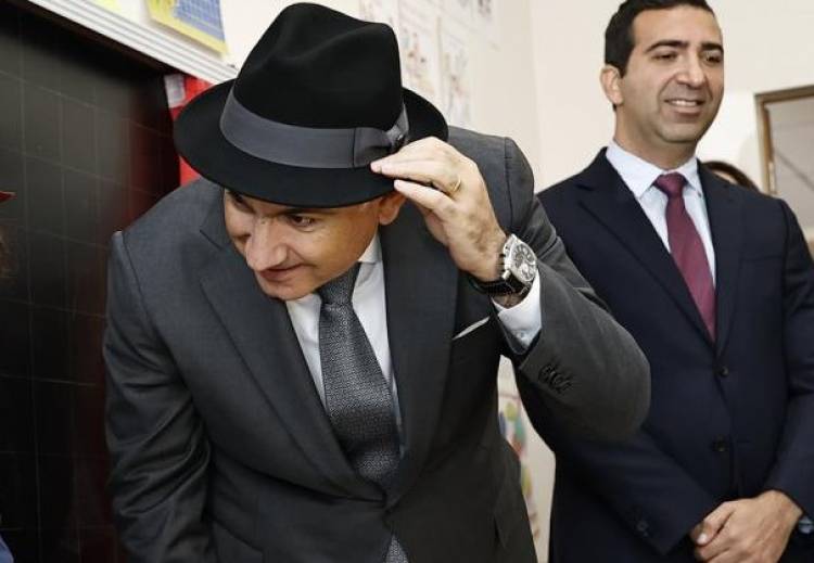 “Paşinyan qoyun dərisinə girmiş canavardır" - Erməni keşiş