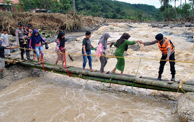 Müsəlman ölkəsində fəlakət: 164 ölü, 79 itkin...