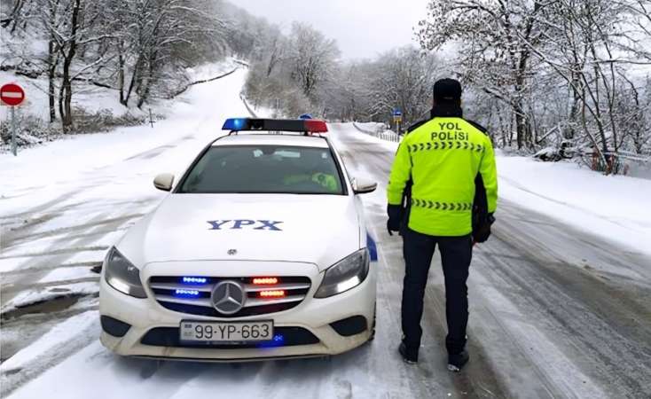 Yol polisi sürücülərə qışa hazırılıqla bağlı çağırış etdi