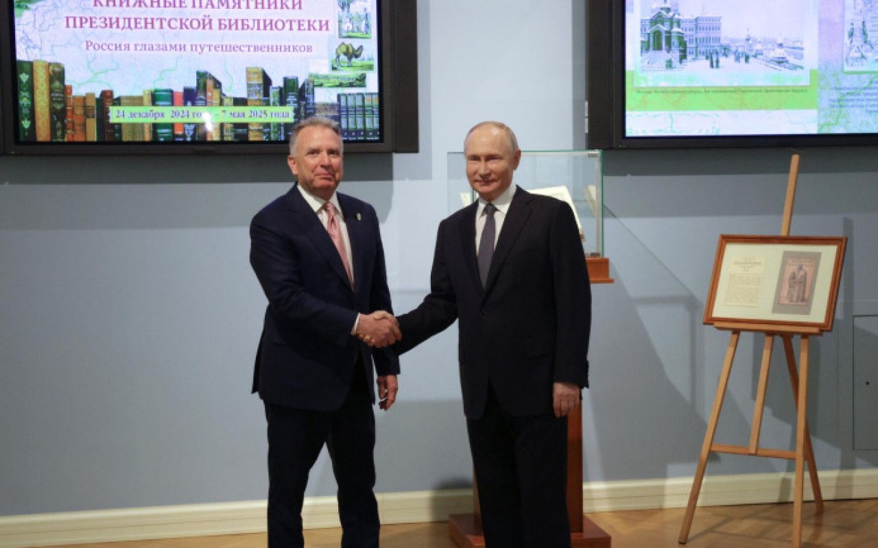 Tramp yaxın adamını Putinlə görüşə göndərdi