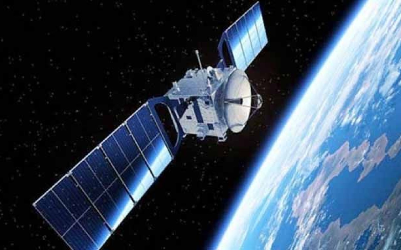 Azərbaycan orbitə "Zəfər" peyki buraxdı 