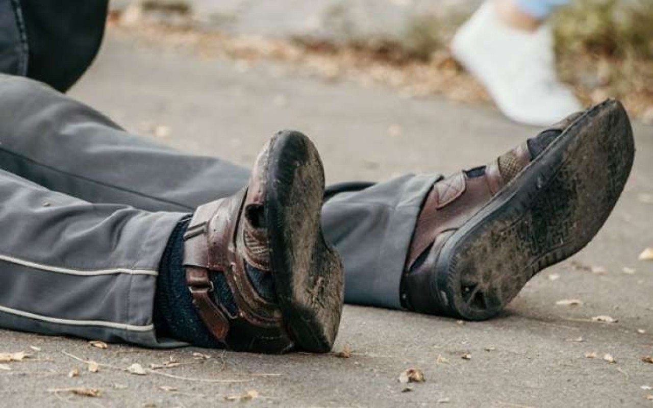 Mopeddən yıxılan 48 yaşlı kişi öldü