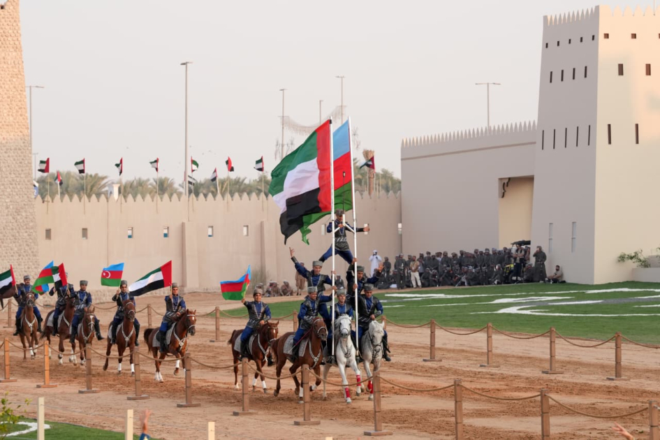 Qarabağ atlarının performansı tamaşaçıları heyran etdi - FOTOLAR