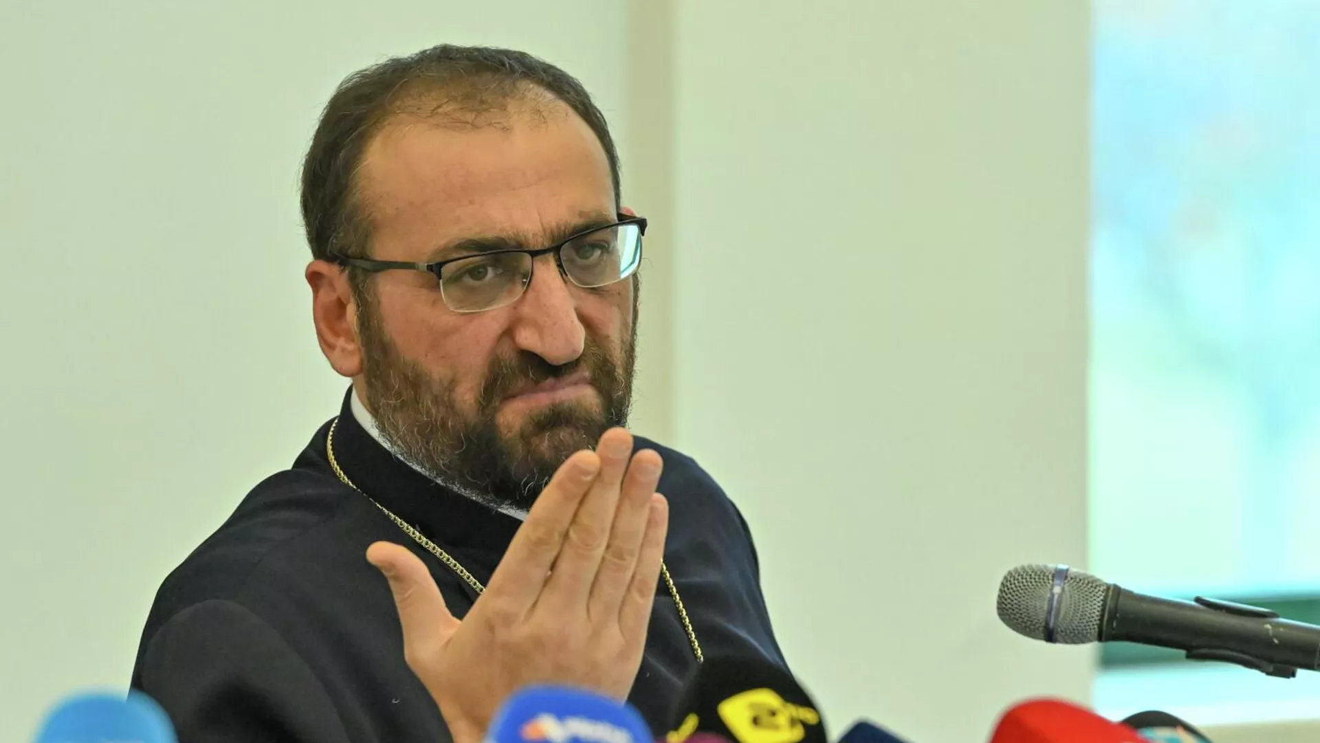 Ermənistanda II Qareginin “sağ əli” həbs edildi