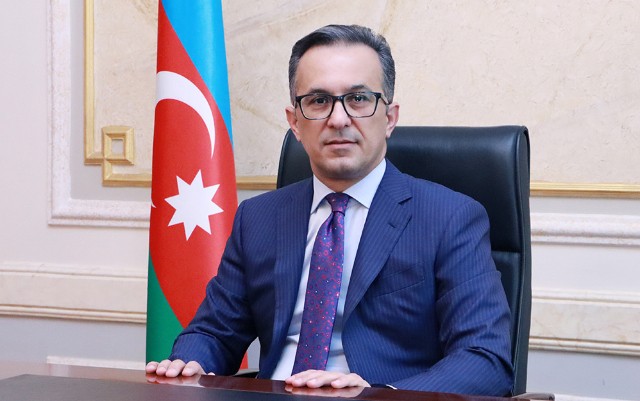 Komitə sədrinə daha bir müşavir təyin edilib - FOTO