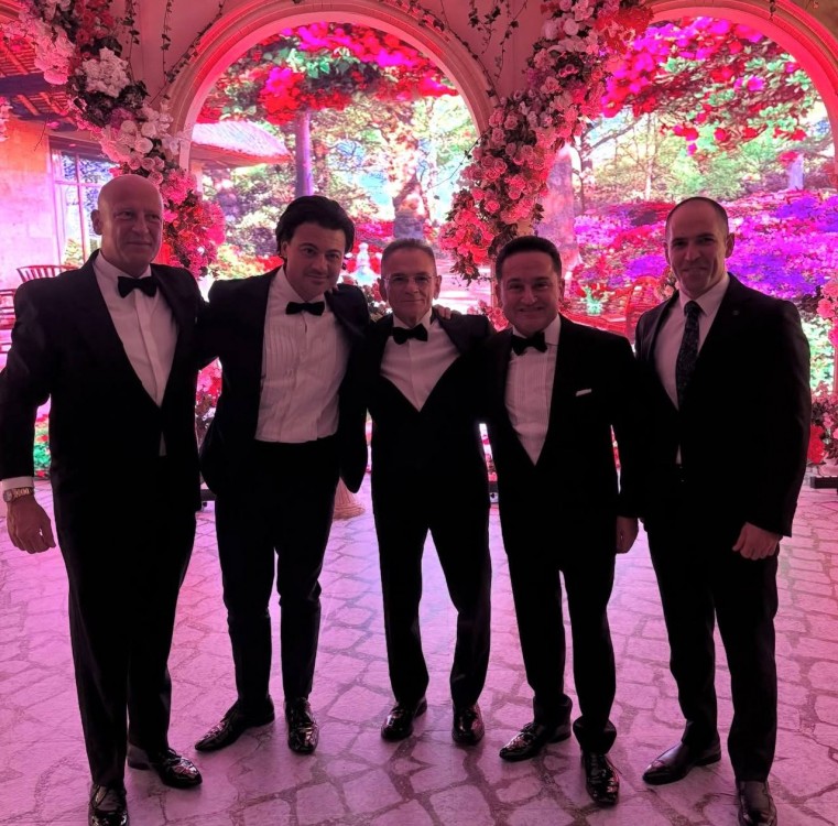 Mədət Quliyev Murad Dadaşovun oğlunun TOYUNDA