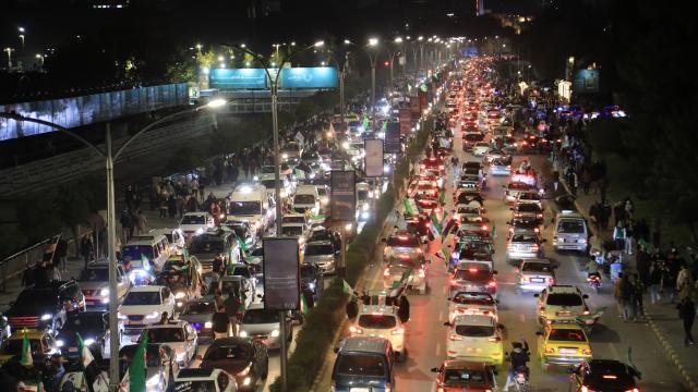 Сирийцы отметили свержение Башара Асада - ФОТО