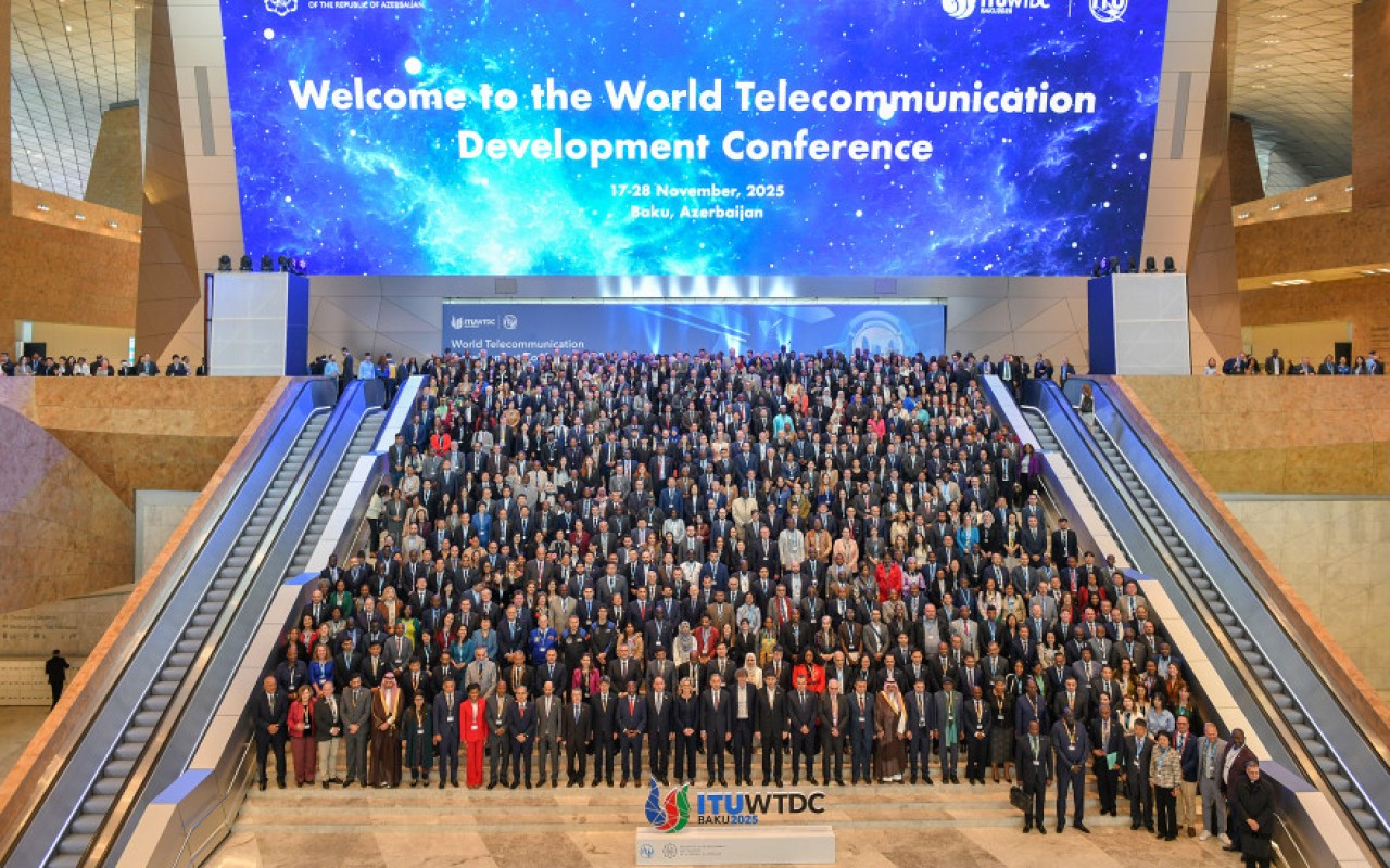 Bakıda keçirilən konfrans iştirakçı sayı ilə rekord qırıb - FOTOLAR