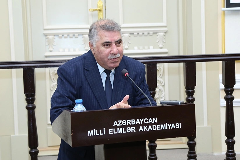 AMEA-nın arxivində NADİR TAPINTI