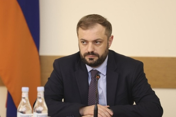 Azərbaycandan neft alınmasına İrəvandan İLK REAKSİYA