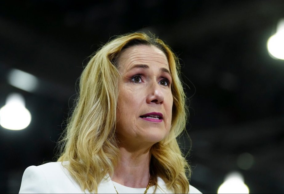 ABŞ-dəki səfir istefa verdi