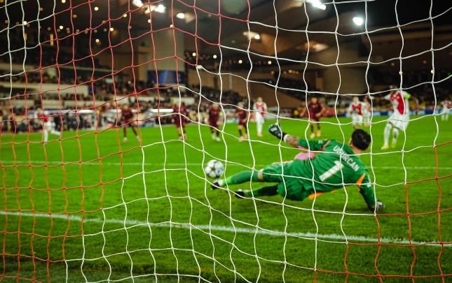 "Qalatasaray" Çempionlar Liqasında uduzdu - 6-cı turun NƏTİCƏLƏRİ