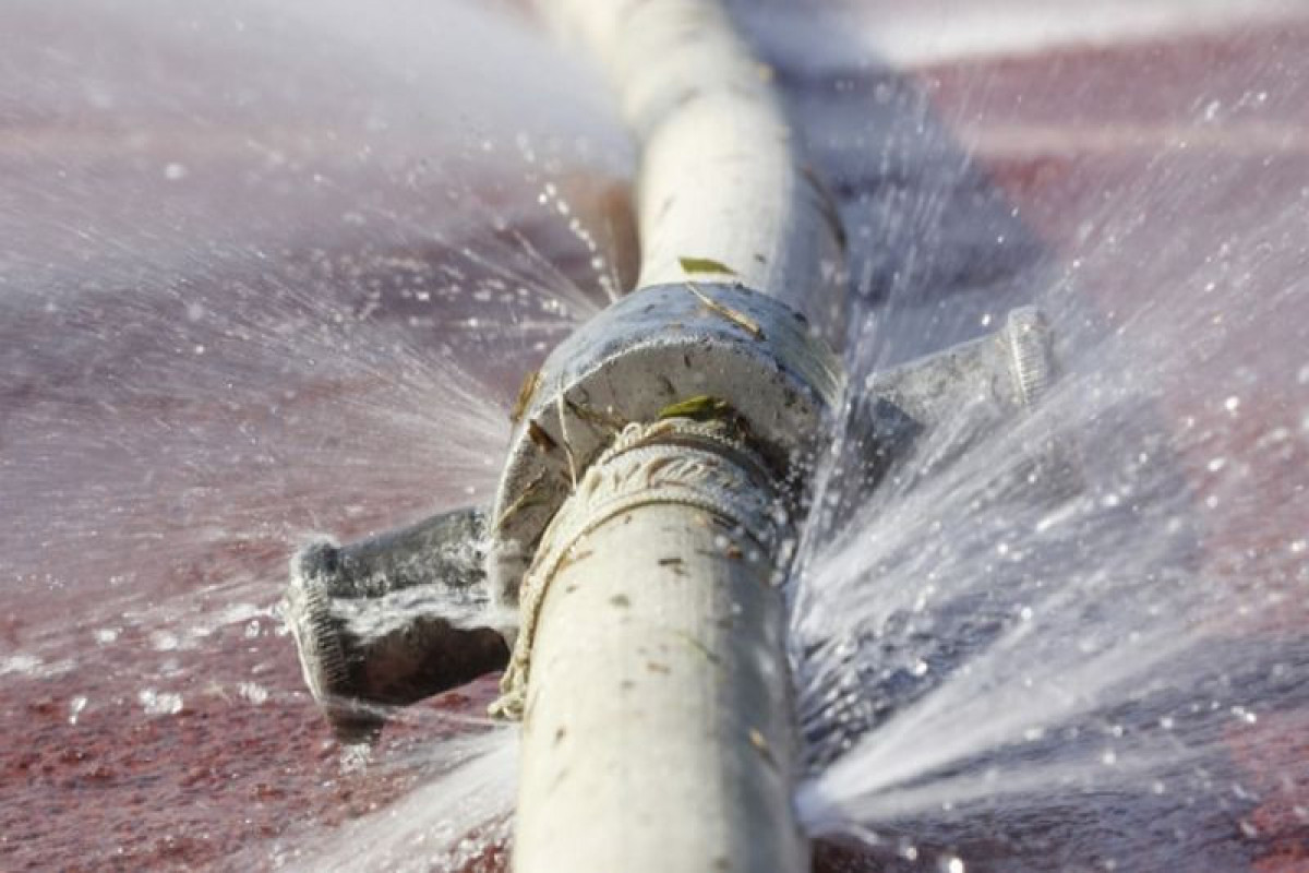 Naxçıvanda magistral su xəttində qəza