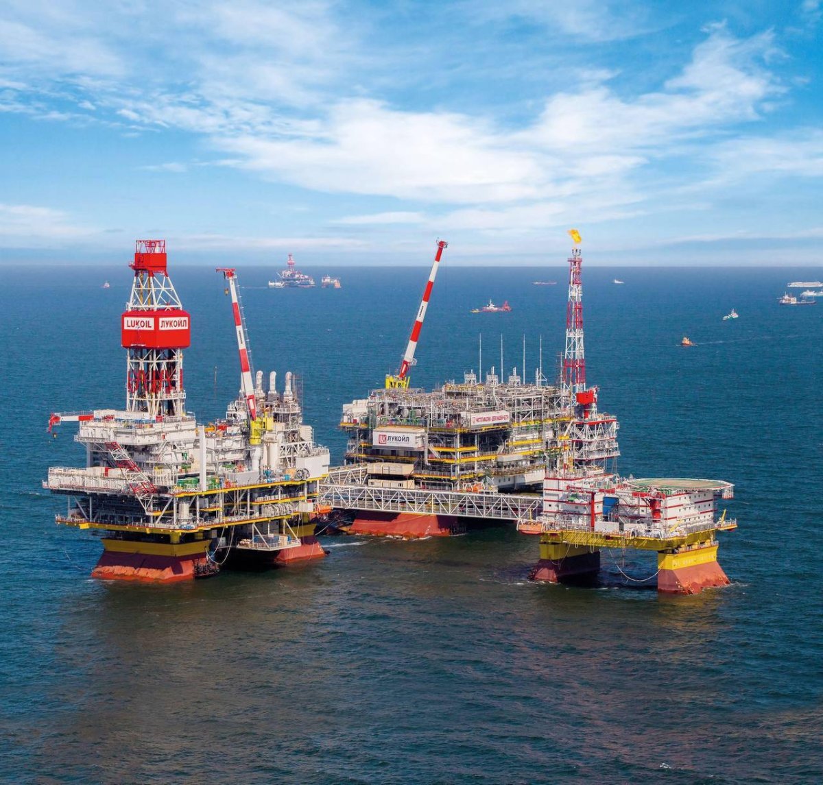 Ukrayna Xəzər dənizində neft obyektlərinə ZƏRBƏ ENDİRDİ