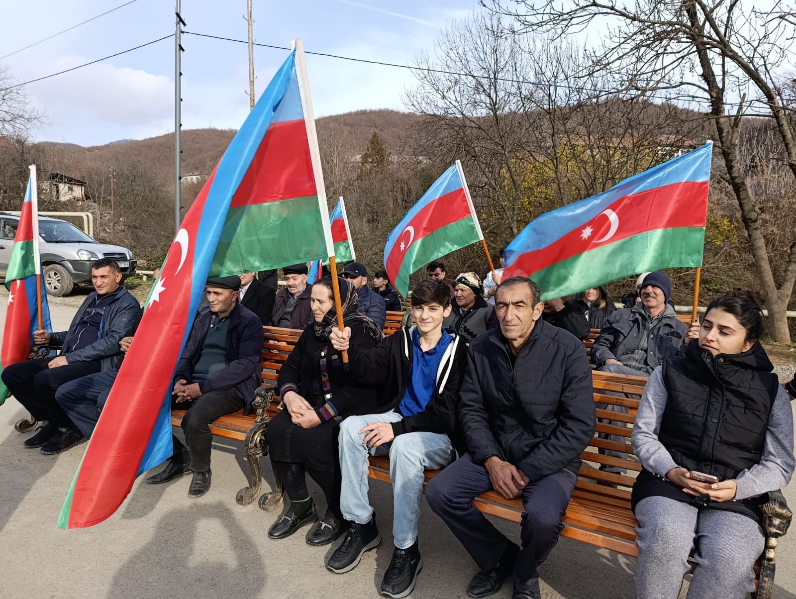 Daha 150 nəfər doğma yurduna qayıtdı - FOTO