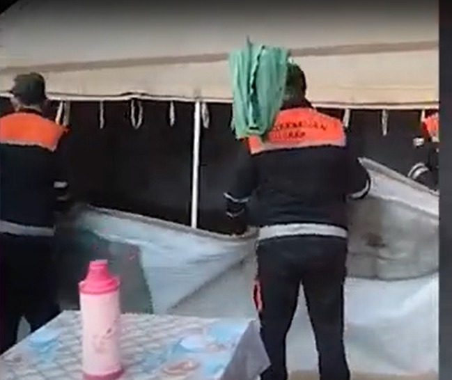 Kürdəmirdə FHN sakinə yaşayış üçün çadır qurdu&nbsp;-&nbsp;FOTO/VİDEO