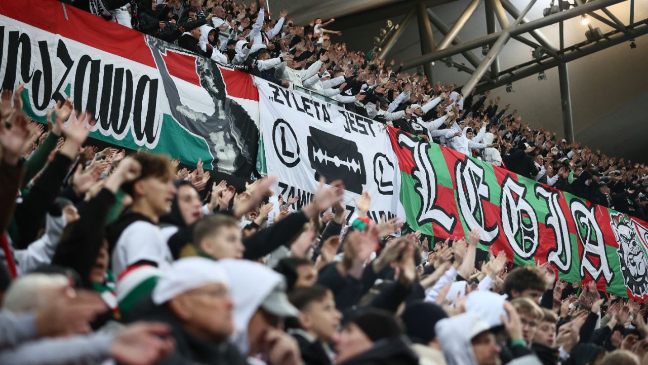 Ermənistan 9 polşalı azarkeşi axtarışa verdi