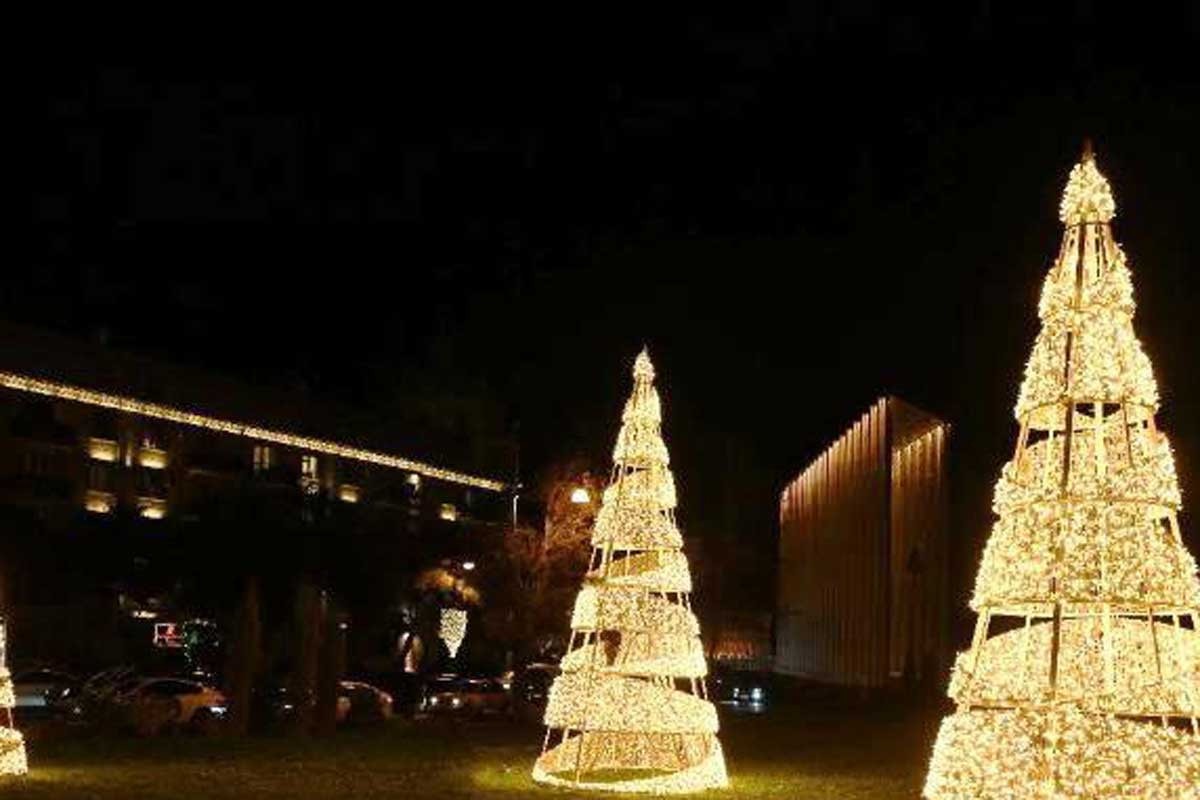 Bakı Yeni ilə belə hazırlaşır&nbsp;-&nbsp;FOTOLAR