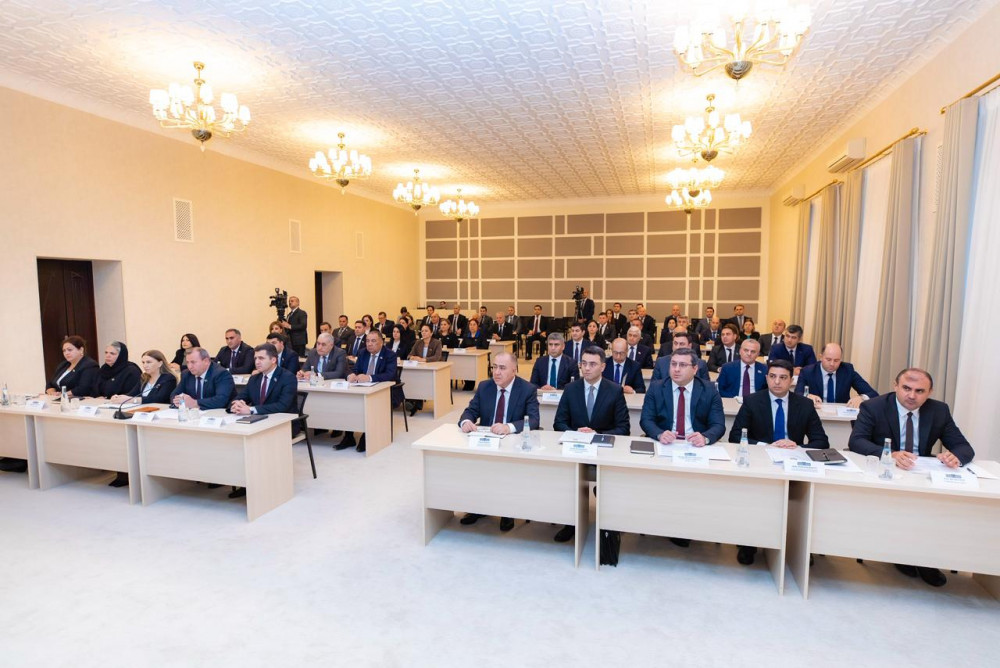 Naxçıvanın da büdcəsi təsdiqləndi