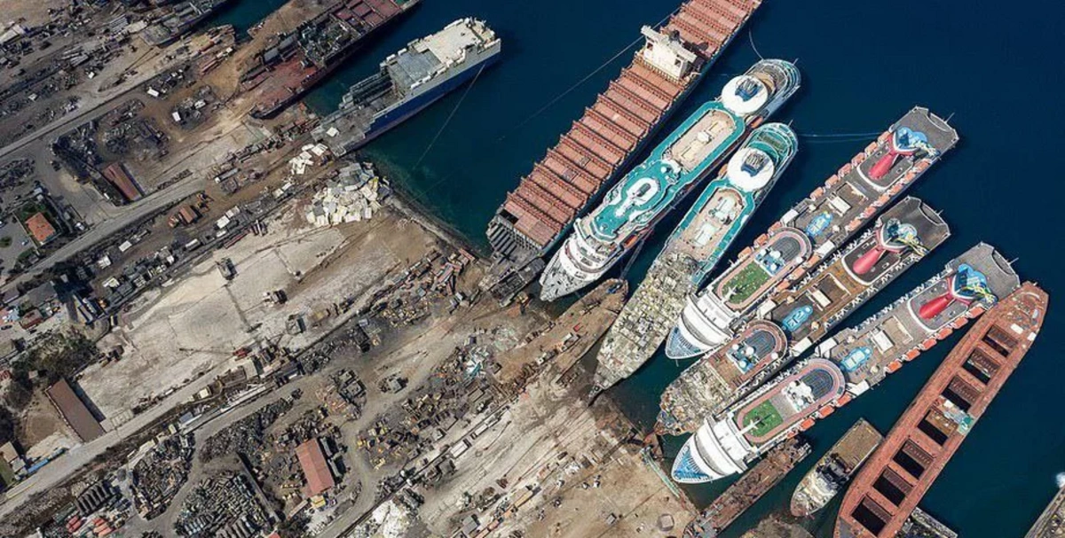 Dünyanın ən böyük kruiz gəmi "qəbiristanlığı" Türkiyədə aşkarlanıb