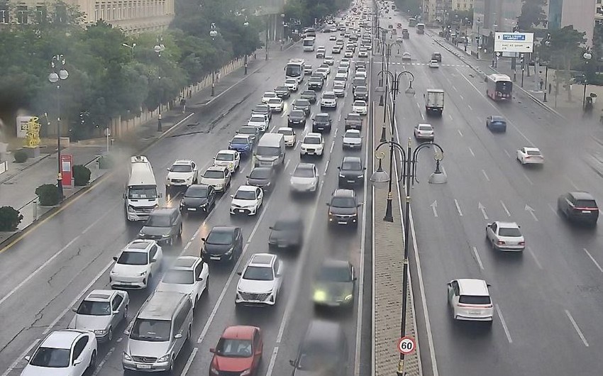 Tıxacda qalmaq istəməyənlər oxusun - SİYAHI