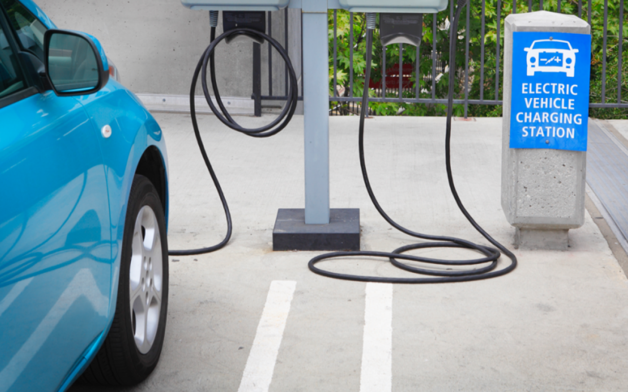 Azərbaycana gətirilən elektromobillərin sayı&nbsp;açıqlandı