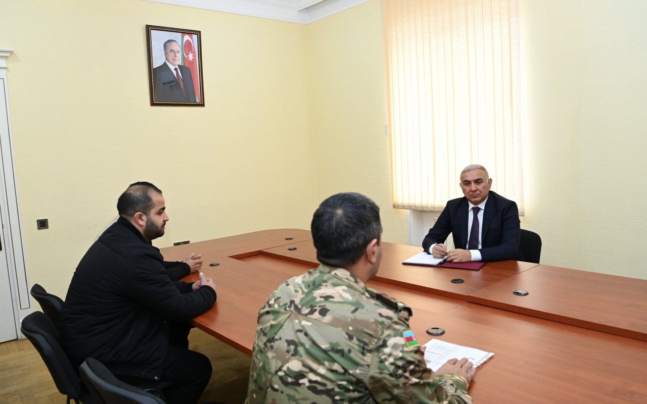 &ldquo;Azərişıq&rdquo;ın sədri vətəndaşlarla görüşdü&nbsp;-&nbsp;FOTO